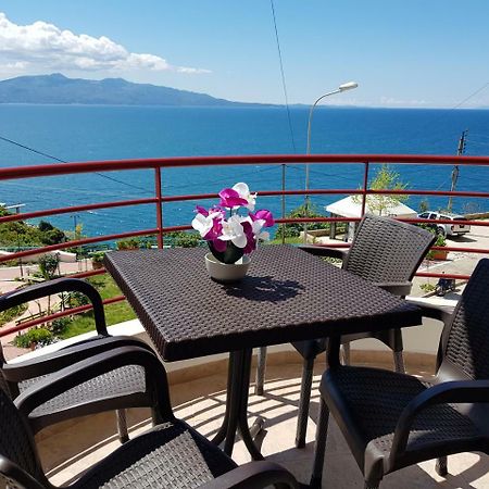 Apartment Of Beautiful Dreams Over The Sea Sarandë 外观 照片