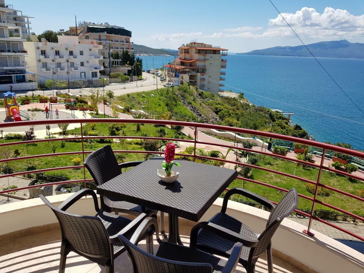 Apartment Of Beautiful Dreams Over The Sea Sarandë 外观 照片