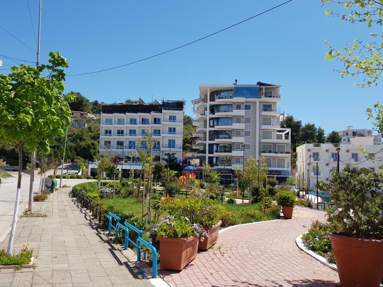 Apartment Of Beautiful Dreams Over The Sea Sarandë 外观 照片